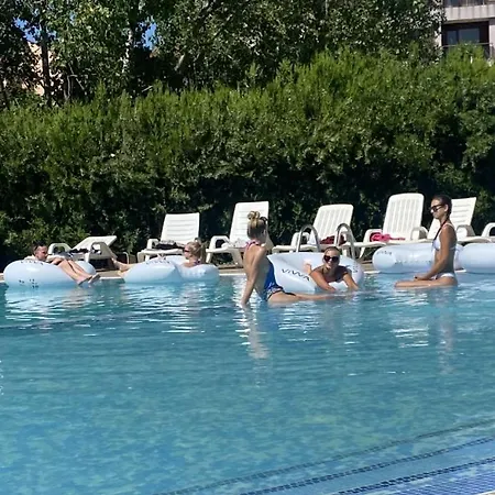 Apartment отличен двустаен до 4 души 304 *